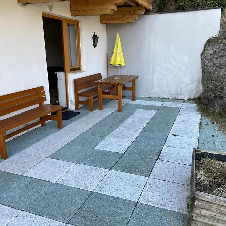 Schöpf Apartment *